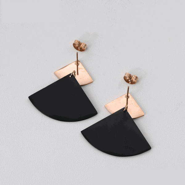 Lea Rose Gold Earrings