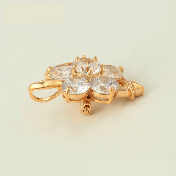 Clementine 18K Gold Crystal Brooch