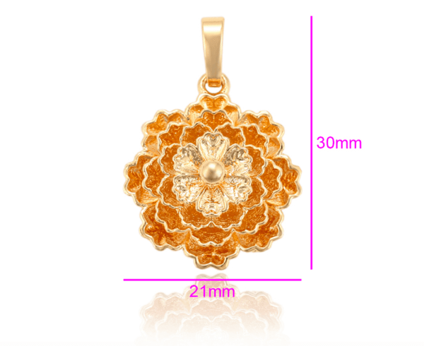 Fleur D'or Pendant