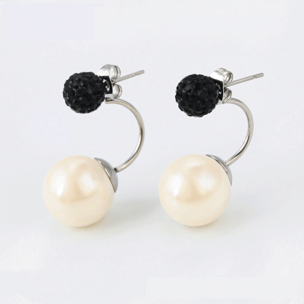 Riva Pearl Earrings