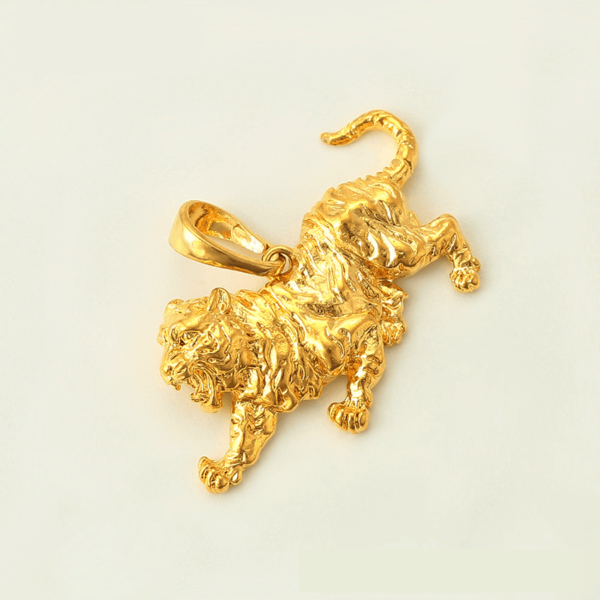 Tigre Gold Pendant