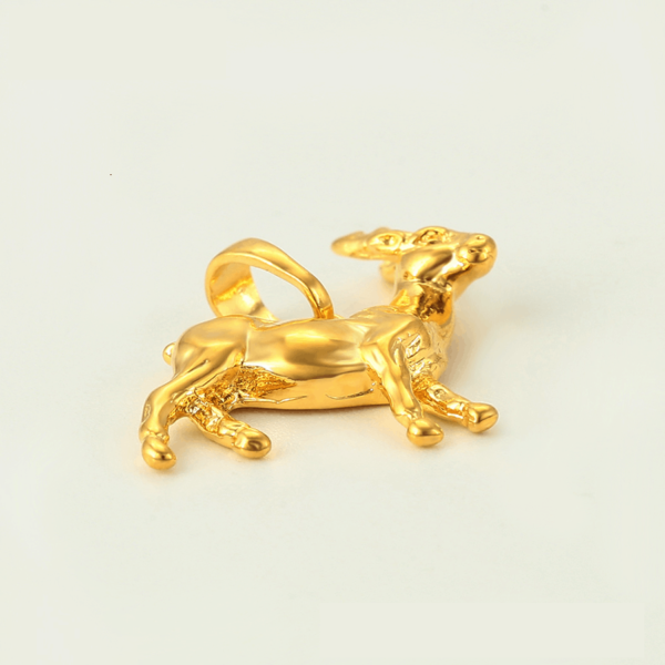 Petite Biche Gold Pendant